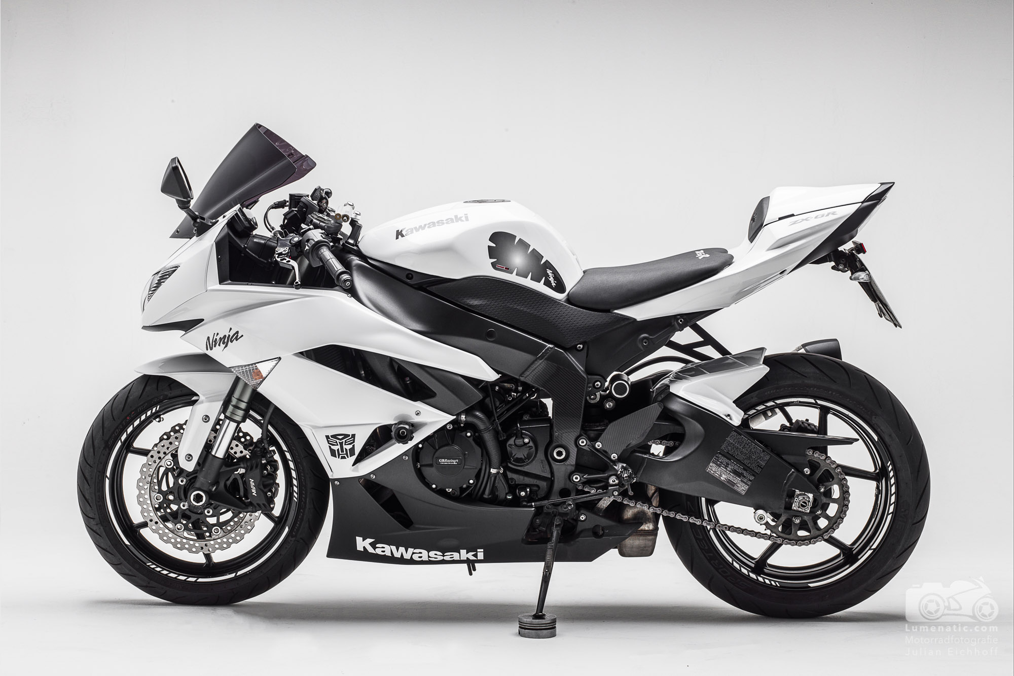 Weiß auf Weiß Kawasaki ZX6R